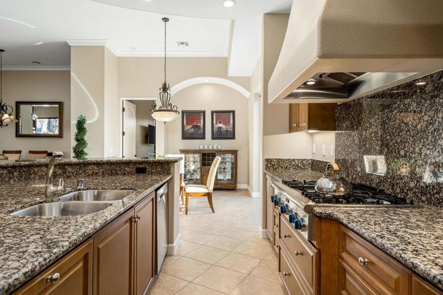 78320 Clarke Court, La Quinta, CA 92253