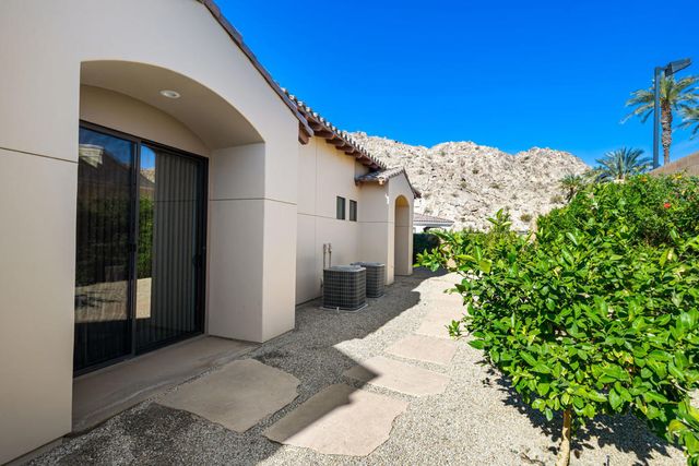 78320 Clarke Court, La Quinta, CA 92253