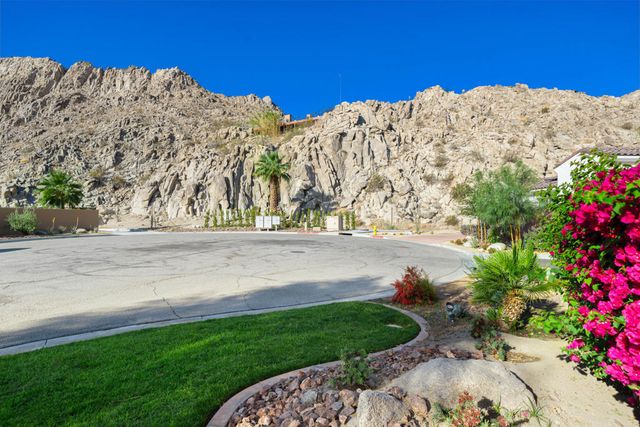 78320 Clarke Court, La Quinta, CA 92253