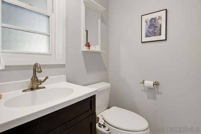 6925 HYDE PARK DRIVE, San Diego, CA 92119