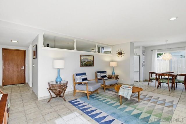 6925 HYDE PARK DRIVE, San Diego, CA 92119