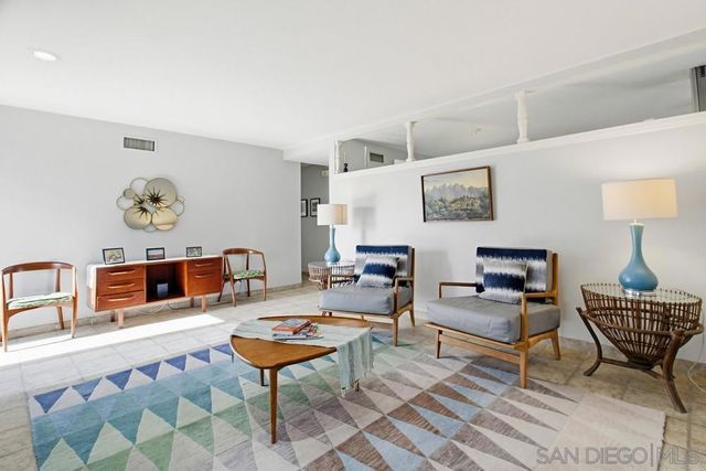 6925 HYDE PARK DRIVE, San Diego, CA 92119