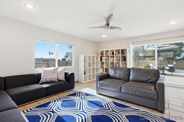 6925 HYDE PARK DRIVE, San Diego, CA 92119