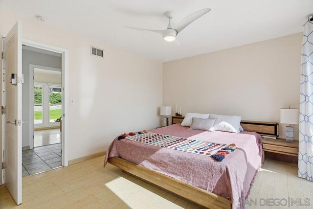 6925 HYDE PARK DRIVE, San Diego, CA 92119