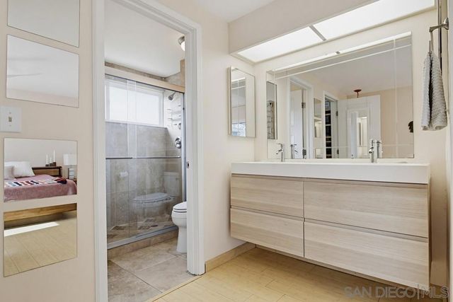 6925 HYDE PARK DRIVE, San Diego, CA 92119