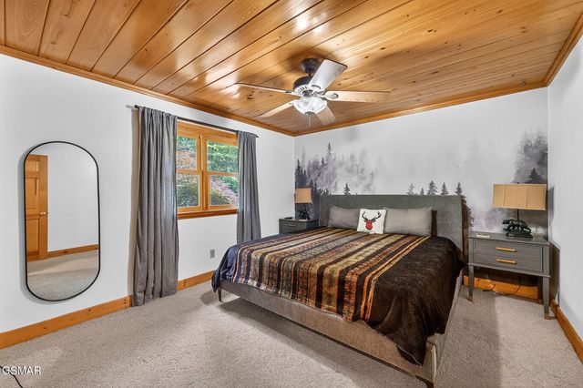 347 Overview Drive, Gatlinburg, TN 37738