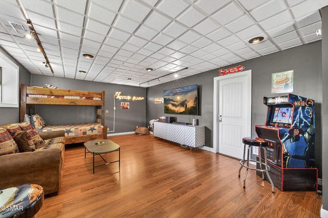 347 Overview Drive, Gatlinburg, TN 37738