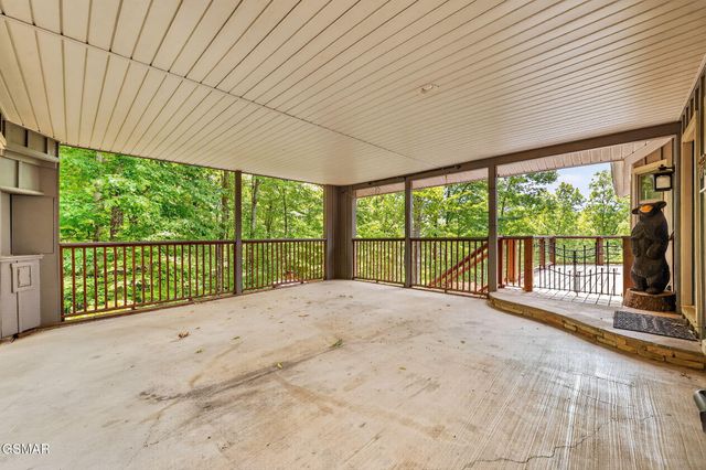 347 Overview Drive, Gatlinburg, TN 37738