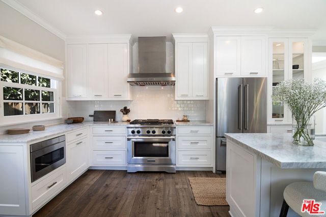 606 N Martel Avenue, Los Angeles, CA 90036