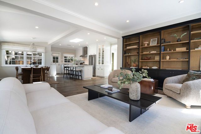 606 N Martel Avenue, Los Angeles, CA 90036