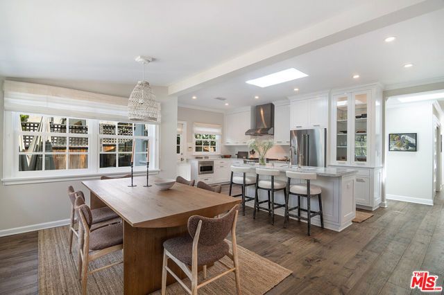 606 N Martel Avenue, Los Angeles, CA 90036