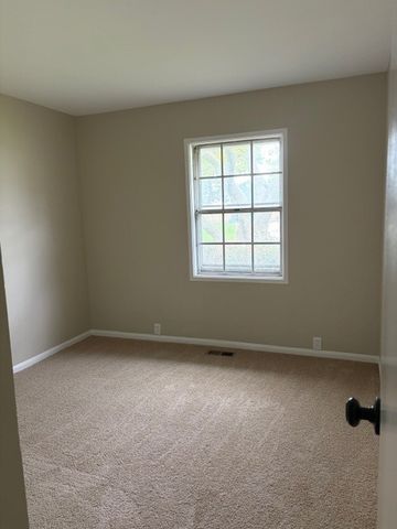 713 Essex Avenue, Romeoville, IL 60446