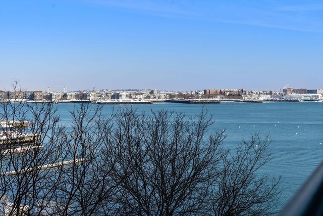 20 Rowes Wharf 701, Boston, MA 02110