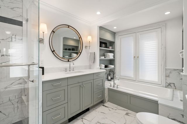 20 Rowes Wharf 701, Boston, MA 02110