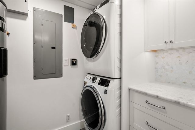 20 Rowes Wharf 701, Boston, MA 02110