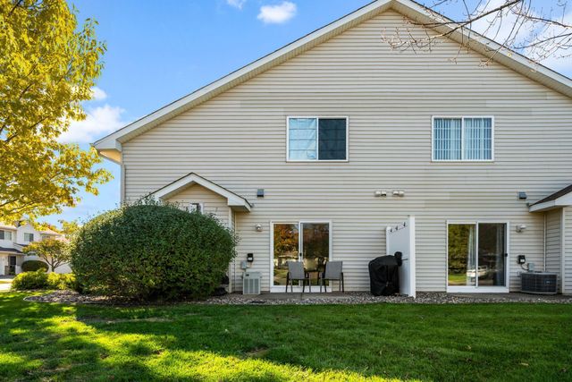 20571 Erin Court 66, Farmington, MN 55024