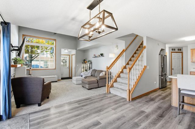 20571 Erin Court 66, Farmington, MN 55024