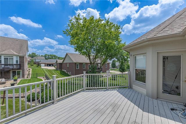 90 S Pond Court, Springboro, OH 45066