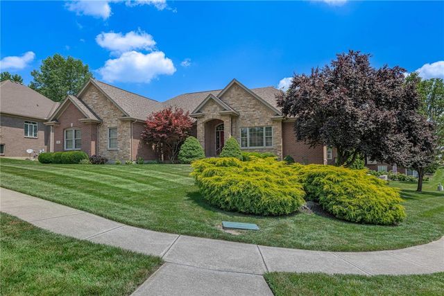 90 S Pond Court, Springboro, OH 45066