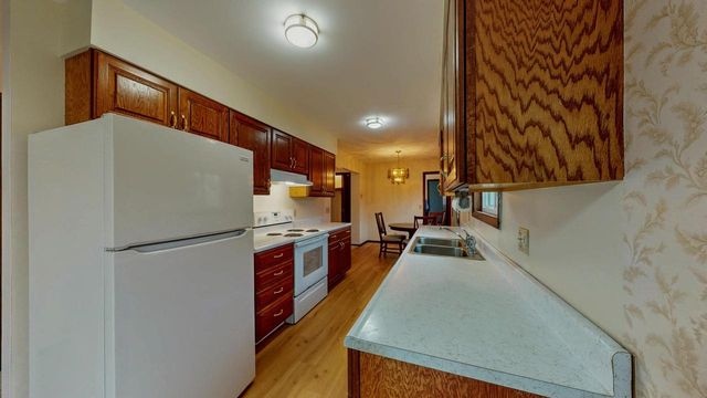 521 W Ryder STREET, Jefferson, WI 53549