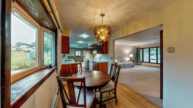 521 W Ryder STREET, Jefferson, WI 53549
