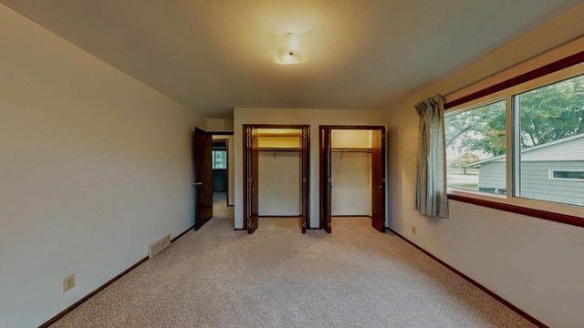521 W Ryder STREET, Jefferson, WI 53549