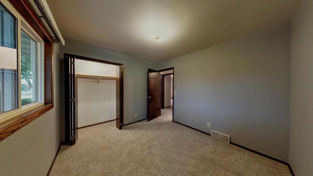 521 W Ryder STREET, Jefferson, WI 53549