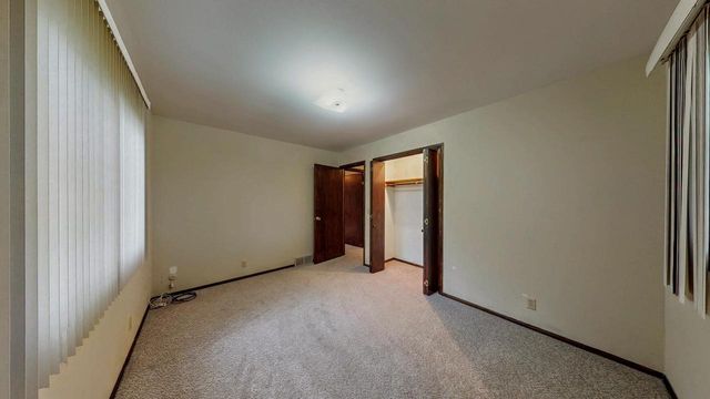 521 W Ryder STREET, Jefferson, WI 53549