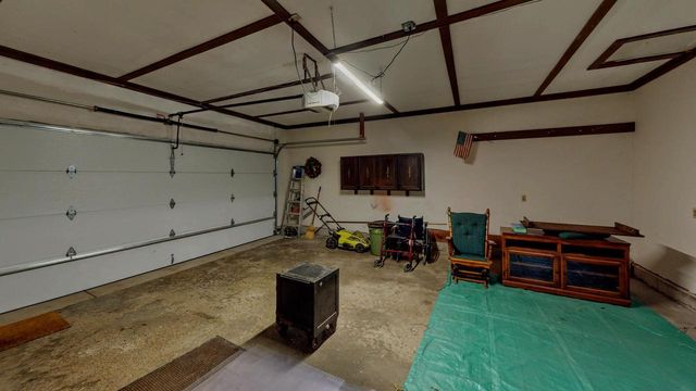 521 W Ryder STREET, Jefferson, WI 53549