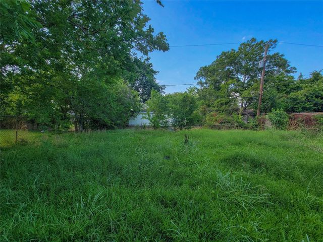 4909 Holloway Drive, Houston, TX 77048