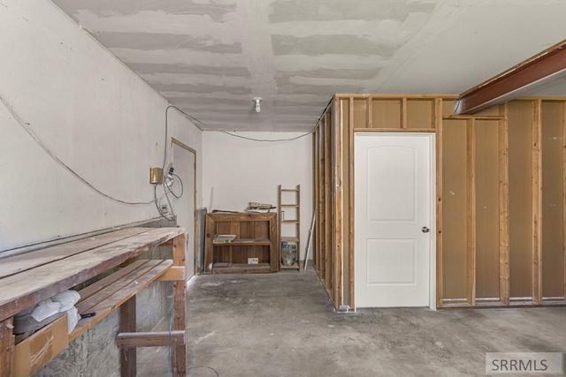 1066 Rocky Point Road, Pocatello, ID 83204