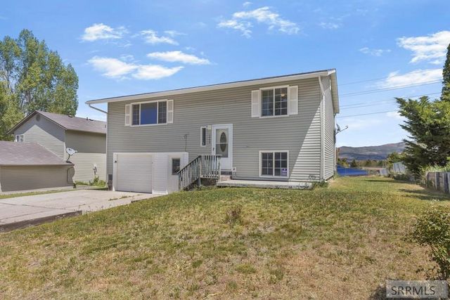 1066 Rocky Point Road, Pocatello, ID 83204