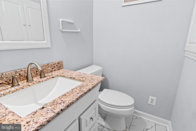 2724 ASH ST, Philadelphia, PA 19137