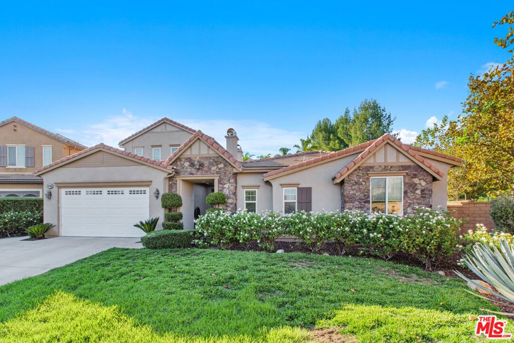 22359 Foxhall Drive, Corona, CA 92883 — photo 4