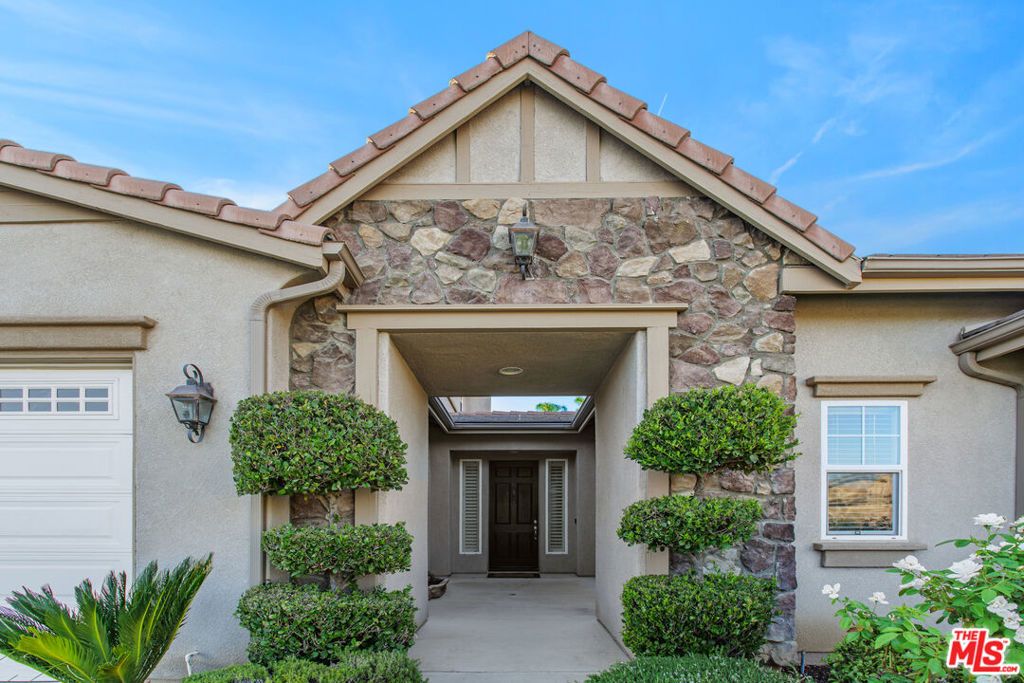 22359 Foxhall Drive, Corona, CA 92883 — photo 5