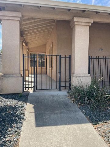 3144 La Costa Ln, Modesto, CA 95355