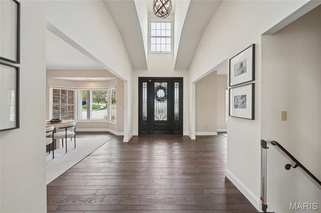 17008 Kimwood Court, Chesterfield, MO 63005