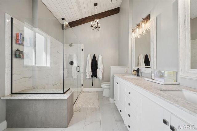 17008 Kimwood Court, Chesterfield, MO 63005