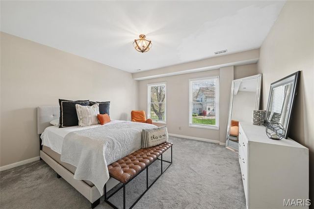 17008 Kimwood Court, Chesterfield, MO 63005