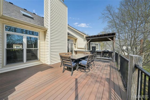 17008 Kimwood Court, Chesterfield, MO 63005