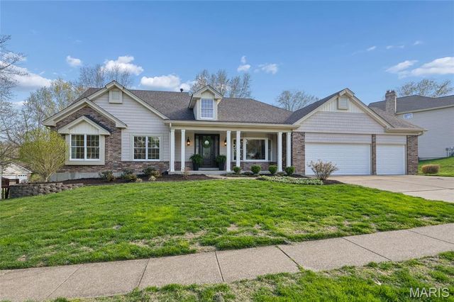 17008 Kimwood Court, Chesterfield, MO 63005