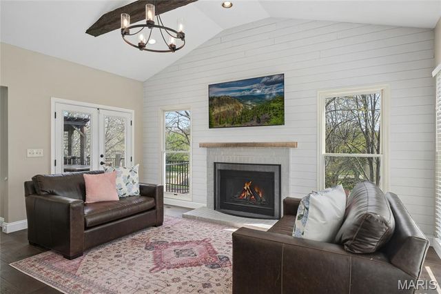 17008 Kimwood Court, Chesterfield, MO 63005