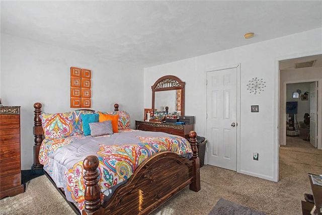 423 Eureka LOOP, Newport News, VA 23601