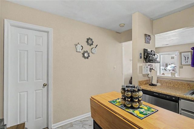 423 Eureka LOOP, Newport News, VA 23601