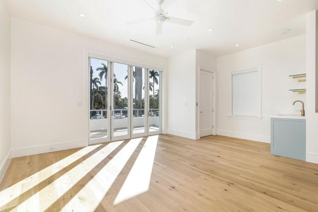 261 Royal Poinciana Way, Palm Beach, FL 33480