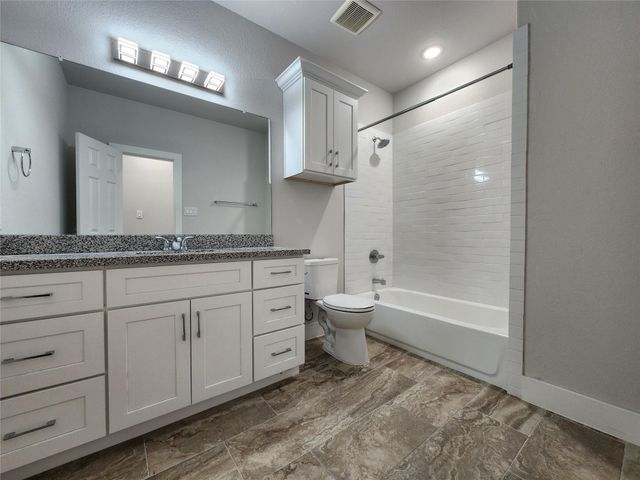 9710 Tuffly Street B, Houston, TX 77029