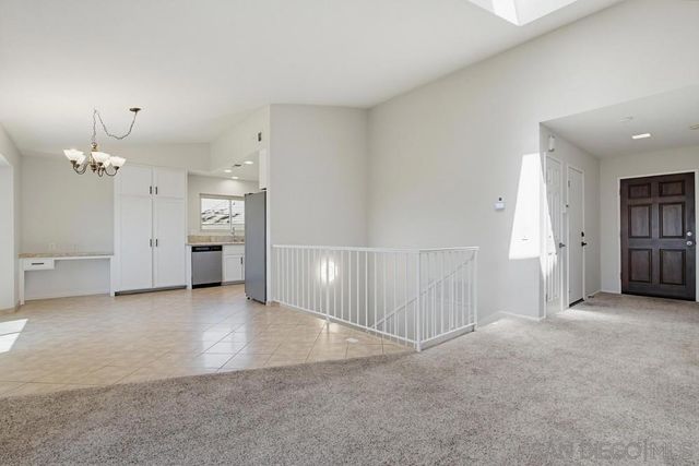 2077 Audubon, Escondido, CA 92027