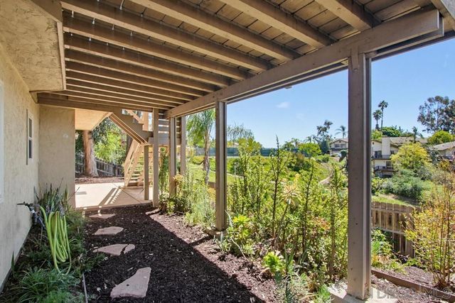 2077 Audubon, Escondido, CA 92027