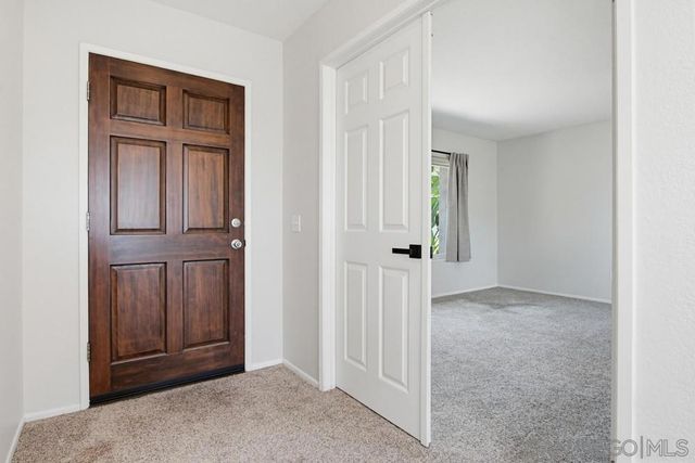 2077 Audubon, Escondido, CA 92027