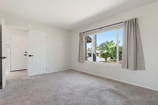 2077 Audubon, Escondido, CA 92027